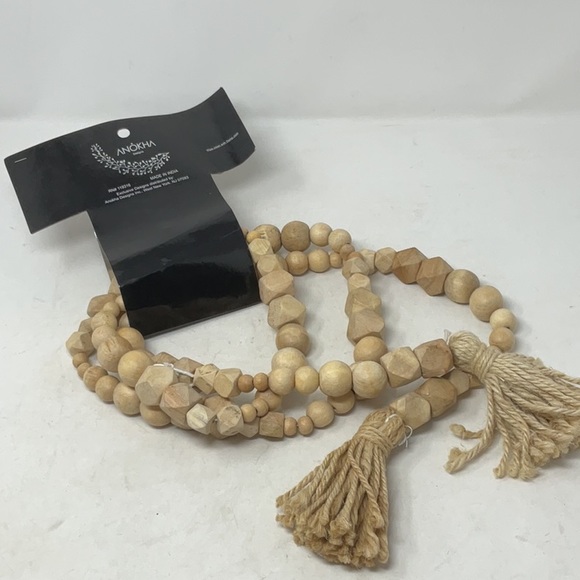 NWT Anokha 6 ft. Wooden Geometric Beaded Garland  with Tassels - Picture 7 of 8
